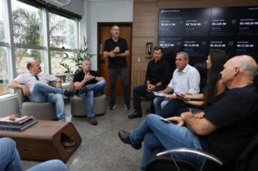 Prefeitura e CDL alinham projetos de infraestrutura e apoio ao comércio em Sorriso