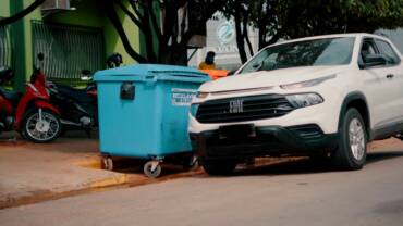 Segurança Pública reforça fiscalização sobre estacionamento em áreas de recuo de contentores