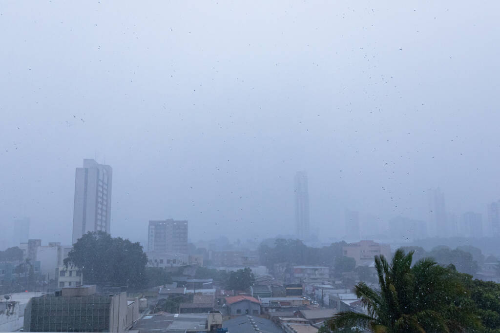 Volume de chuva em fevereiro supera anos anteriores em Cuiaba -CenárioMT