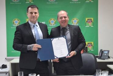 Transição na 21ª Zona Eleitoral é marcada por avaliação e alerta sobre desafios de 2026