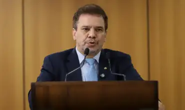 Ministro defende debate sobre recursos para combater crime organizado