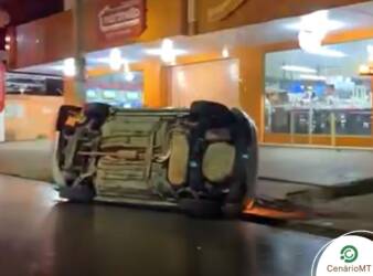 Foto de acidente em frente à Eletromar Móveis e Eletrodomésticos de Cuiabá