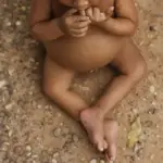 Desigualdade social afeta crescimento e peso de crianças no Brasil