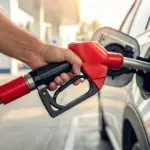 Gasolina sobe na Grande Cuiabá e cai no Norte de MT