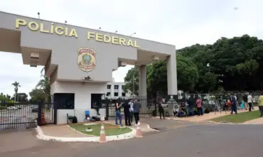 Operação da PF investiga lavagem de dinheiro em instituição financeira de São Paulo