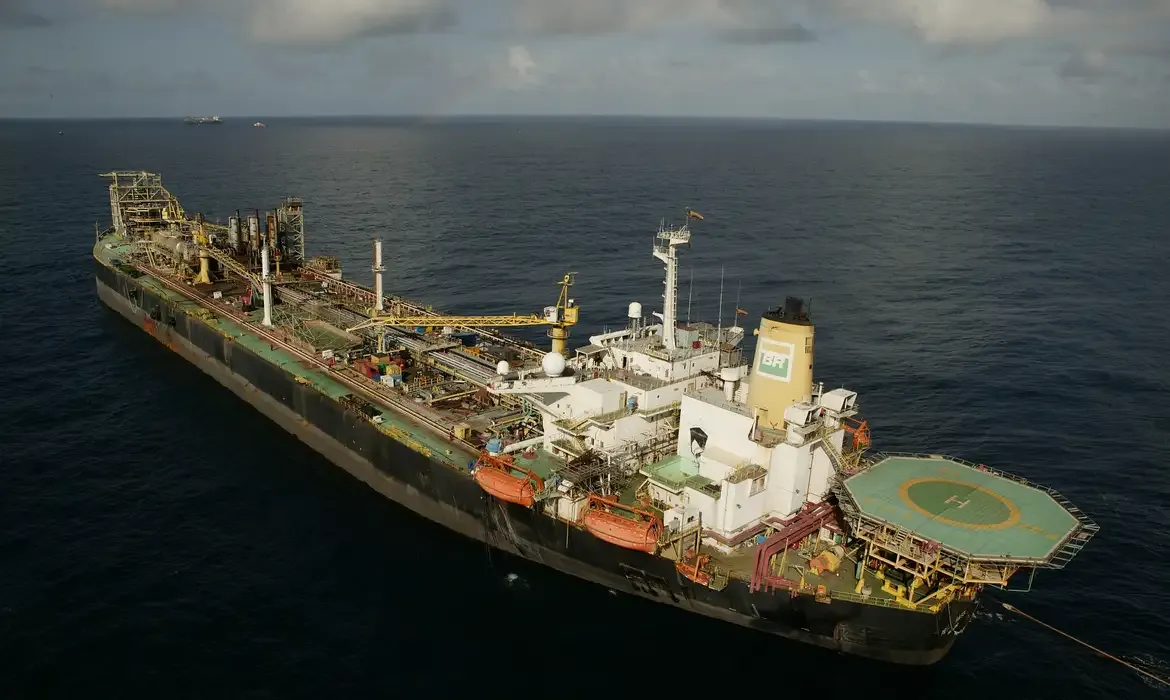 Espírito Santo assume vice liderança na produção de petróleo no Brasil