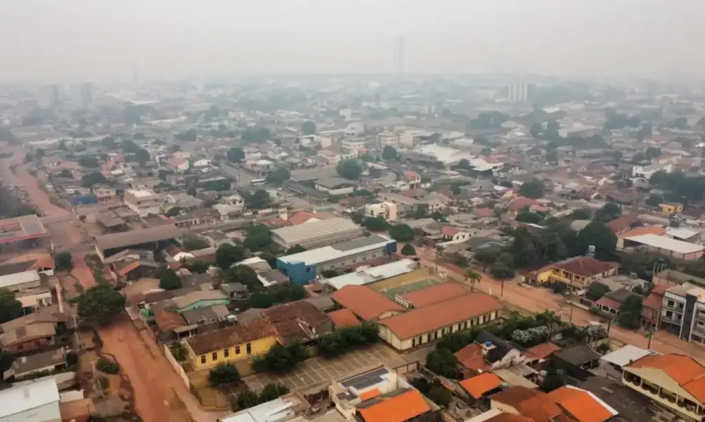 Queimadas no Brasil caem em janeiro, mas avanço em biomas preocupa