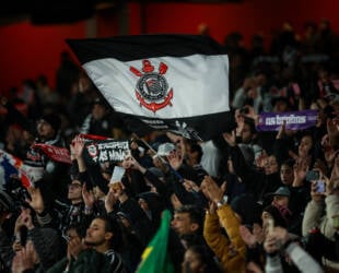 Corinthians se aproxima de três reforços, mas ainda vê carências no elenco