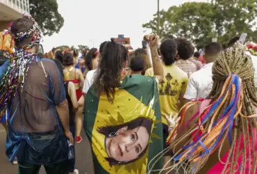 Carnaval reúne 73 blocos e agita o Distrito Federal neste sábado