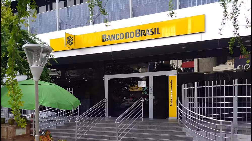 Carnaval 2026: bancos fecham na segunda e terça; veja quando o atendimento volta