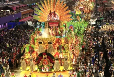 GrandeRio registra princípio de incêndio em barracão na Cidade do Samba