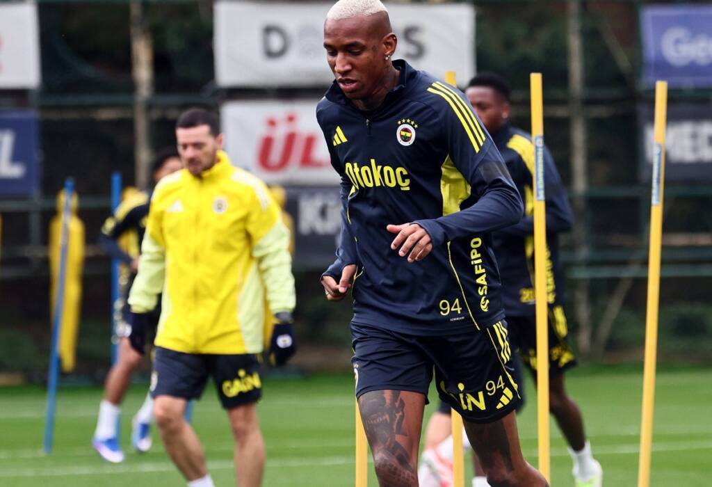 Fenerbahçe x Nottingham Forest: onde assistir ao vivo e escalações pela Liga Europa. Imagem: Fenerbahçe