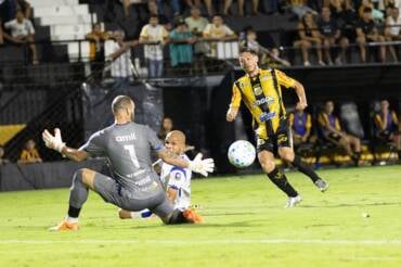 Novorizontino x Corinthians ao vivo: onde assistir, horário e escalações da semifinal do Paulistão 2026. Imagem: Juan Rodrigues/Novorizontino
