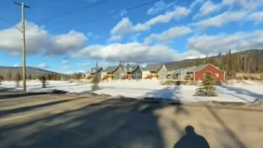 Ataque a tiros deixa ao menos 10 mortos e 25 feridos em escola no Canadá