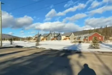 Ataque a tiros deixa ao menos 10 mortos e 25 feridos em escola no Canadá