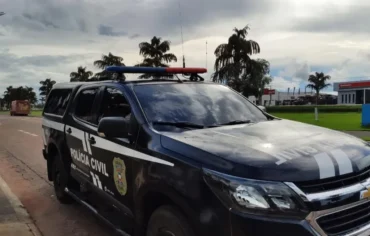 Viatura da Polícia Civil