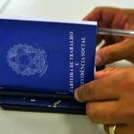 Emprego cresce no Brasil com 255 mil vagas formais em fevereiro