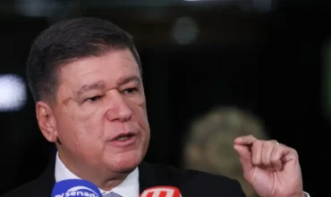 Emendas: senador nega irregularidades e defende repasses a fundação