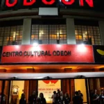 Odeon completa 100 anos e reforça resistência do cinema de rua no Rio