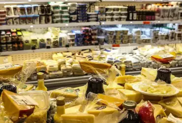 Comércio alcança nível recorde de vendas com impulso de crédito e emprego