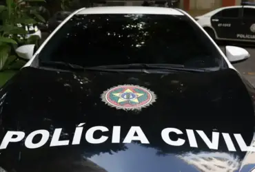 Professor universitário é preso no Rio por abusar de quatro crianças nesta terça-feira (10)