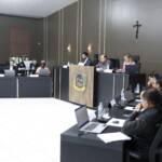 Câmara aprova reestruturação de cargos da Educação em duas sessões; projeto segue para sanção