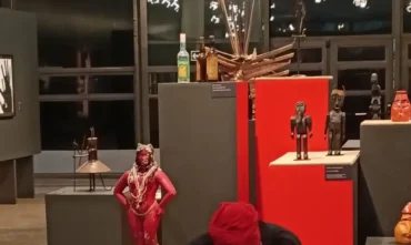 Exposição Padê destaca presença de Exu na cultura afro-brasileira