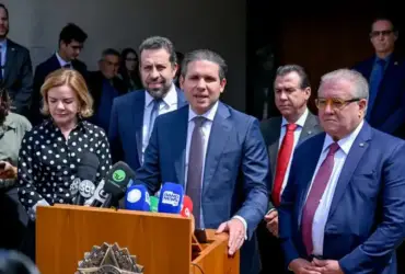 Regulamentação de aplicativos pode ser votada pela Câmara até abril