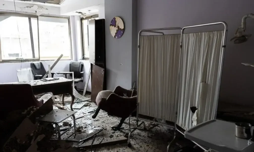 Ataques a saúde no Oriente Médio somam quase 400 unidades atingidas