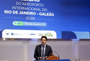 Aeroporto de Brasília deve ir a leilão em novembro, afirma ministro