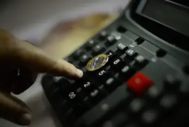 Inflação recua para 3,81% em 12 meses após alta de 0,7% em fevereiro