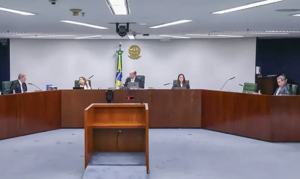 STF julga prisão de Vorcaro em sessão virtual da Segunda Turma