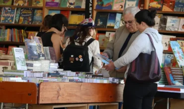 Livros ganham novos leitores e atingem 18% da população em 2025