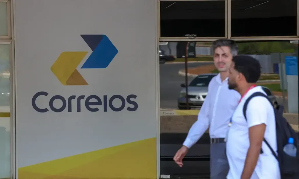 Correios adotam escala 12x36 em meio à reestruturação e geram reação de trabalhadores