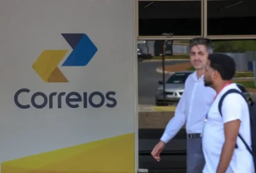 Correios adotam escala 12x36 em meio à reestruturação e geram reação de trabalhadores