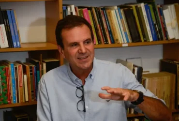 Secretário de Defesa do Consumidor sofre atentado no Rio enquanto combate máfias