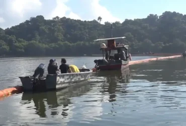 Cabelo humano vira solução inovadora para conter óleo na Baía de Guanabara
