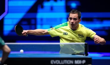 Calderano estreia com vitória e avança na busca pelo bi em Macau