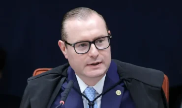 Zanin suspende eleição indireta para governo do Rio e amplia impasse político