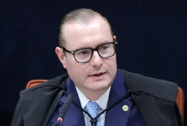 Zanin suspende eleição indireta para governo do Rio e amplia impasse político