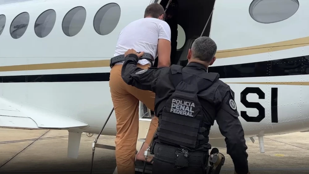 Daniel Vorcaro foi levado para presídio em Brasília