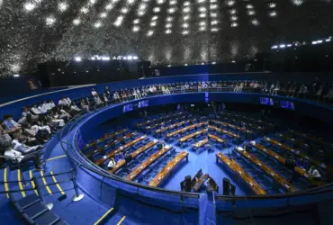 Senado Plenário do Senado Federal durante sessão deliberativa extraordinária.