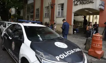 Estupro: terceiro envolvido em crime contra adolescente se entrega no Rio