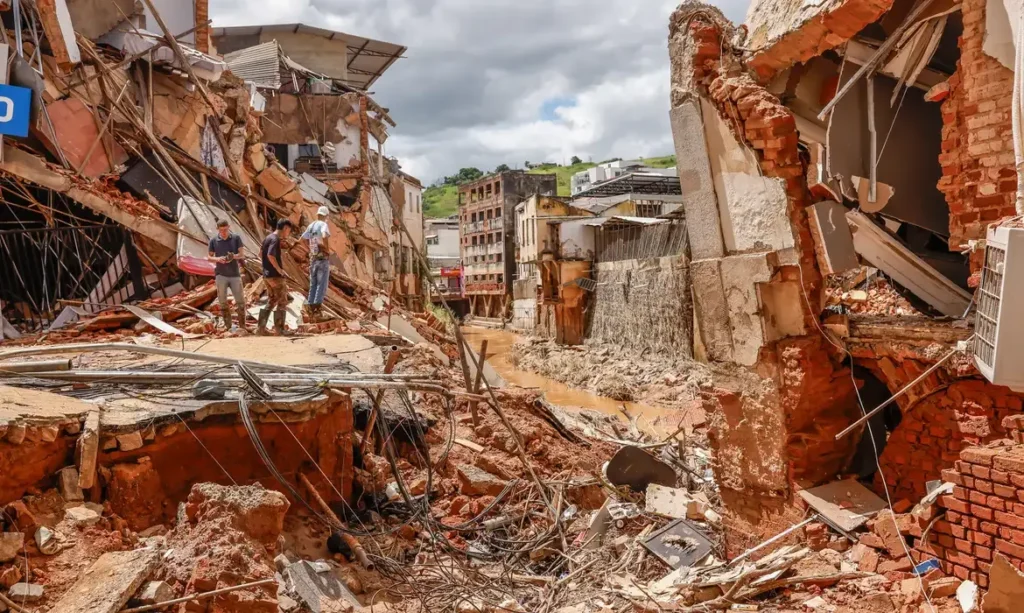 Crédito emergencial para cidades atingidas por chuva é publicado pelo CMN