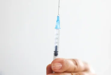 HPV: pesquisa aponta baixa vacinação e alerta para risco entre adolescentes