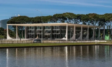 Supremo forma maioria para manter prisão de Vorcaro