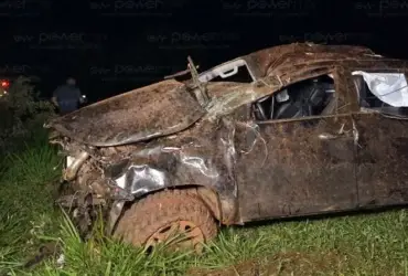 Conforme informações iniciais, o veículo em que ele estava capotou após o motorista perder o controle da direção.
