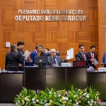 Regularização avança na ALMT com 43 projetos aprovados