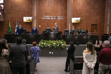 ALMT reconhece profissionais de planejamento em MT