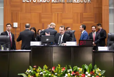 ALMT aprova gabinete de violência contra a mulher